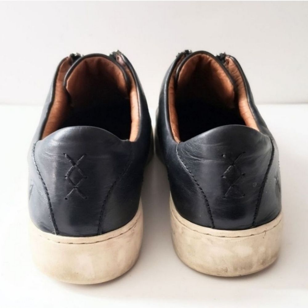 Frye Black Leather Zippered Sneaker Loafers, US Women's 8.5 - Picture 5 of 5